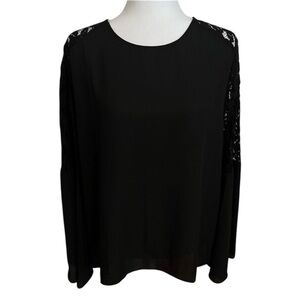 Violet & Claire Bell Sleeve Top